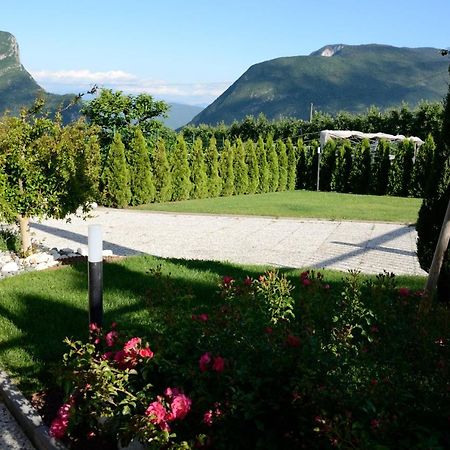 Al Trifoglio Bed & Breakfast Campodenno Bagian luar foto