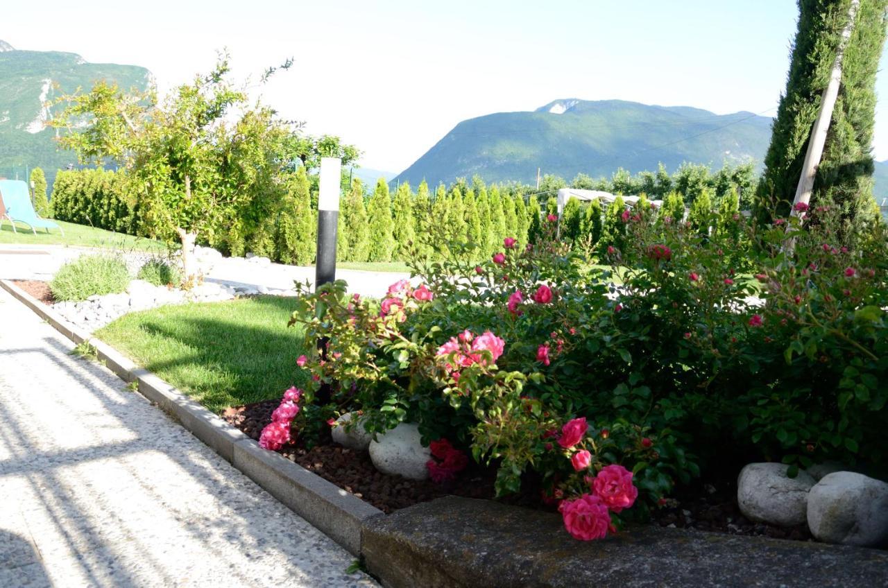 Al Trifoglio Bed & Breakfast Campodenno Bagian luar foto