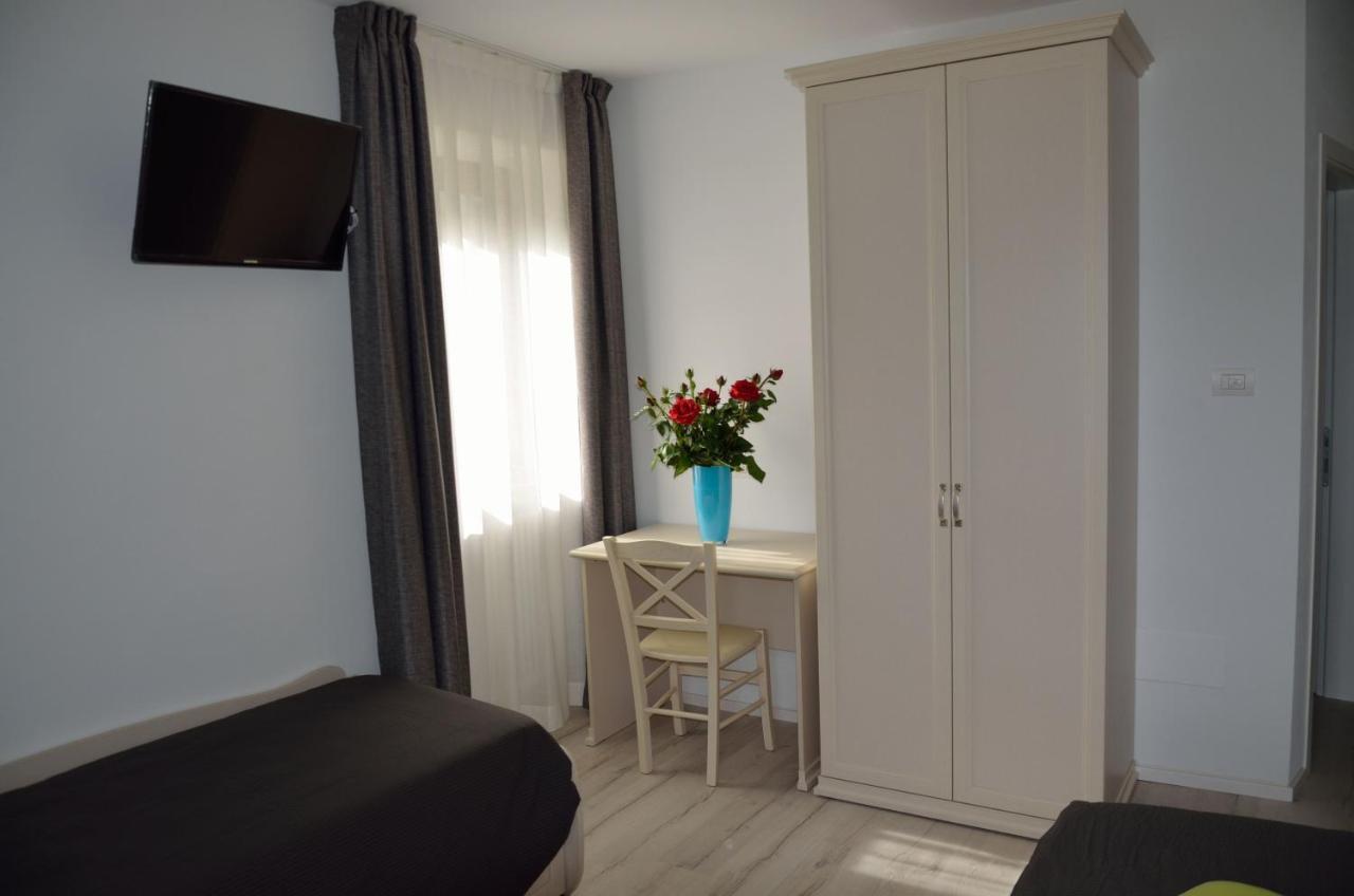 Al Trifoglio Bed & Breakfast Campodenno Bagian luar foto